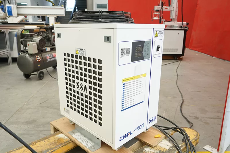 galvo lazer kaynak makinesi 1500W (3) galvo lazer kaynak makinesi 1500W