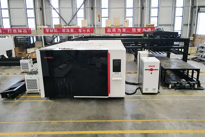 metal levha boru fiber lazer kesim makinesi (2) metal-levha-boru-fiber-lazer-kesim-makinesi