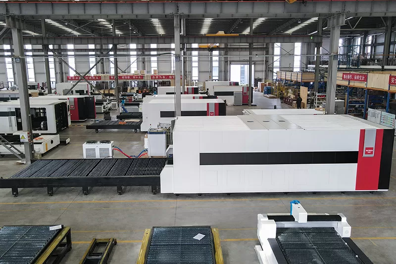 2560SP yuksek hassasiyetli metal lazer kesim makinesi (2) 2560SP yuksek hassasiyetli metal lazer kesim makinesi