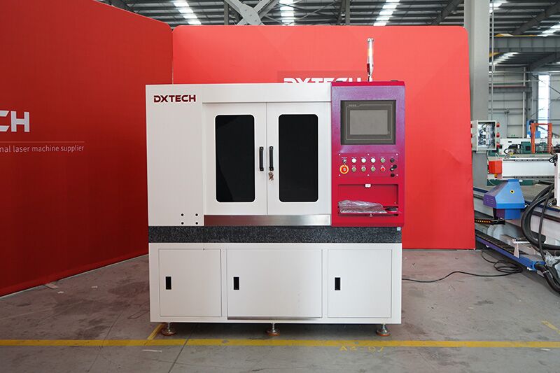 Ultra-precision-Fiber-Laser-Cutting-Machine-2
