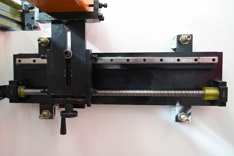 elektro hidrolik sac bükme makinesi (6) elektro hidrolik sac bükme makinesi
