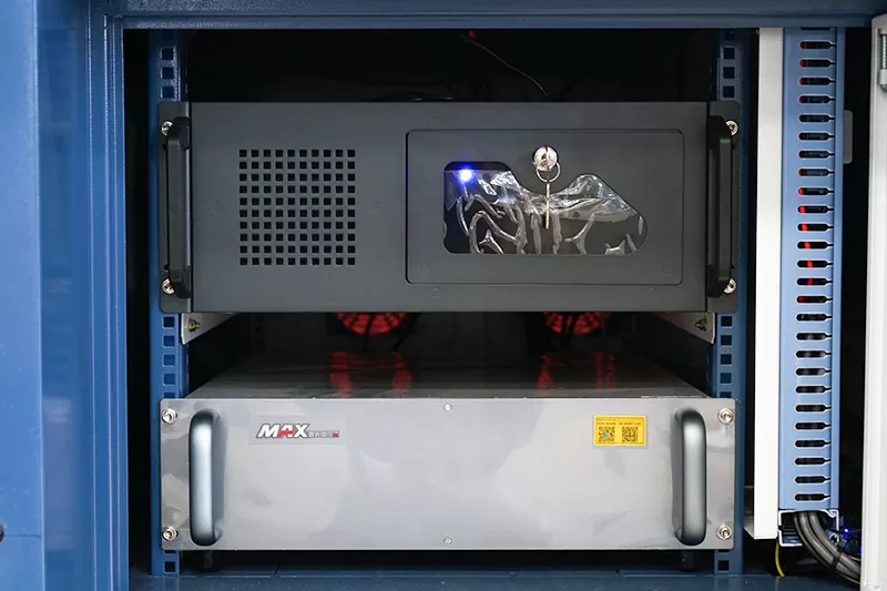 automatic platform laser welding machine (1) automatic platform laser welding machine